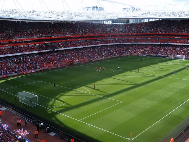 Emirates Seating Guide: Best Seats, Views & How to Get Tickets